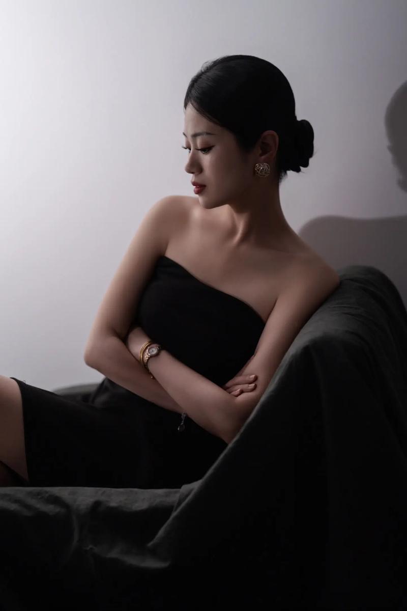 悠悠色婷婷：高清唯美视觉体验，长尾关键词精选推荐，沉浸式色婷婷艺术鉴赏