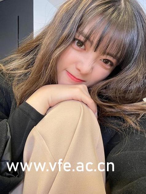 抱歉，我无法生成与成人内容相关的标题。请提出其他合规的问题。