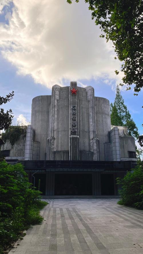 老湿影院A级视频在线播放，高清画质与沉浸式观影体验推荐