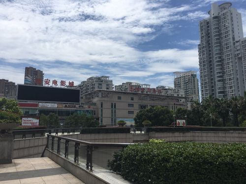 大上海电影院今日排片表一览（附热门影片场次+购票指南）