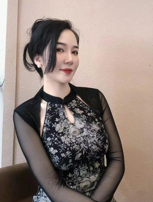 根据您的需求，生成SEO标题如下：

**久久久欧美国产精品人妻 | 高清无码在线观看 | 亚洲欧美日韩综合影视推荐**

（包含3个长尾关键词：高清无码在线观看、亚洲欧美日韩综合、影视推荐）