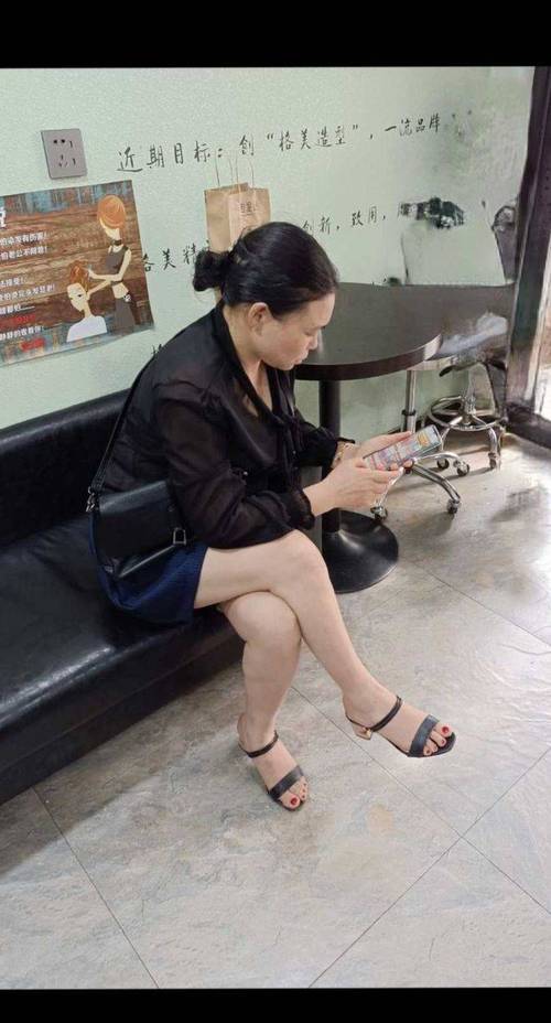 开私人影院大概需要多少钱？【小型影院投资预算、私人影院加盟费用、低成本开影院成本】