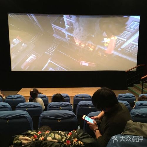 亚洲少妇玖玖一二三区综合爱：婚后情感实录与家庭生活深度解析（长尾关键词：亚洲少妇情感故事、玖玖综合爱分享、一二三区家庭生活洞察）