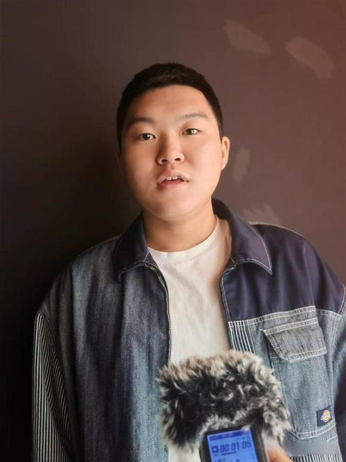 根据您提供的关键词，生成以下SEO标题：  
**爱搞搞日日插影院在线 - 免费高清影视资源与热门大片天天更新**  
（长尾关键词：免费高清影视资源、热门大片天天更新、影院在线观看）